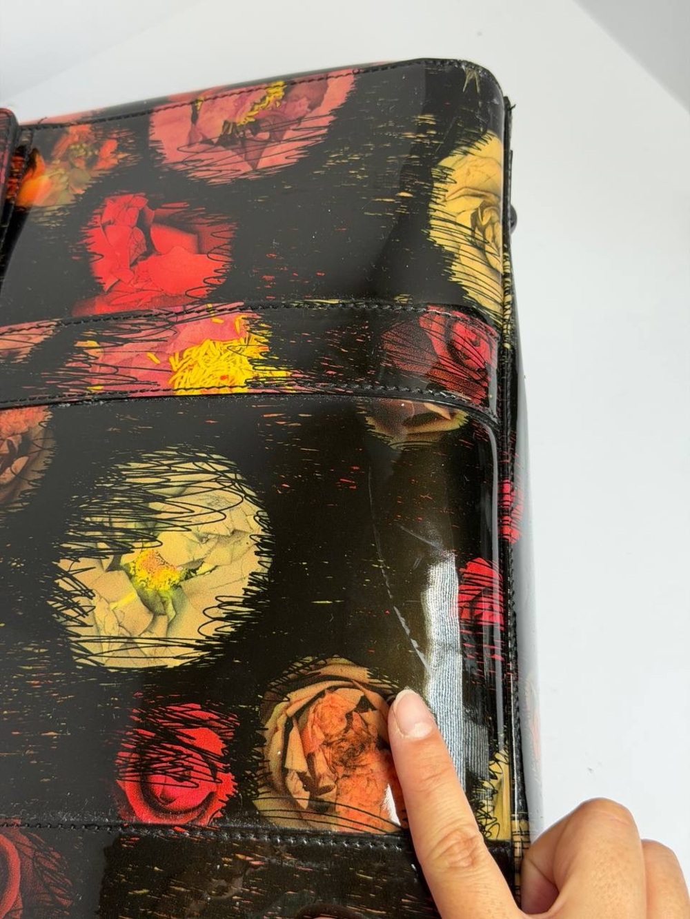 Mulberry Scribbly Floral Patent Leather Bayswater Handbag EXTREMELY RARE - Picture 9 of 16